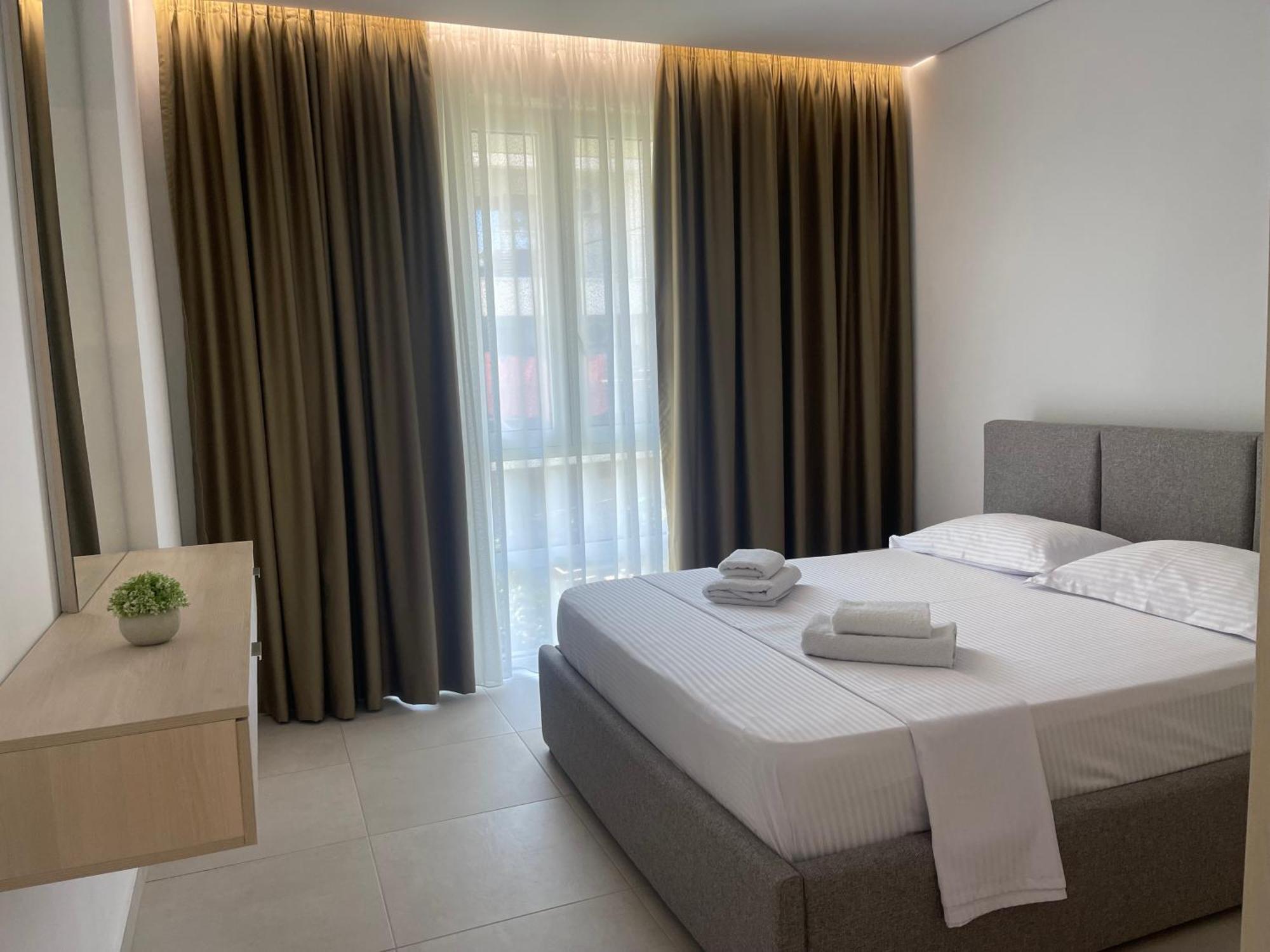 Eme Apartments - Kompleksi San Pietro, Gjiri I Lalzit Durrës Buitenkant foto
