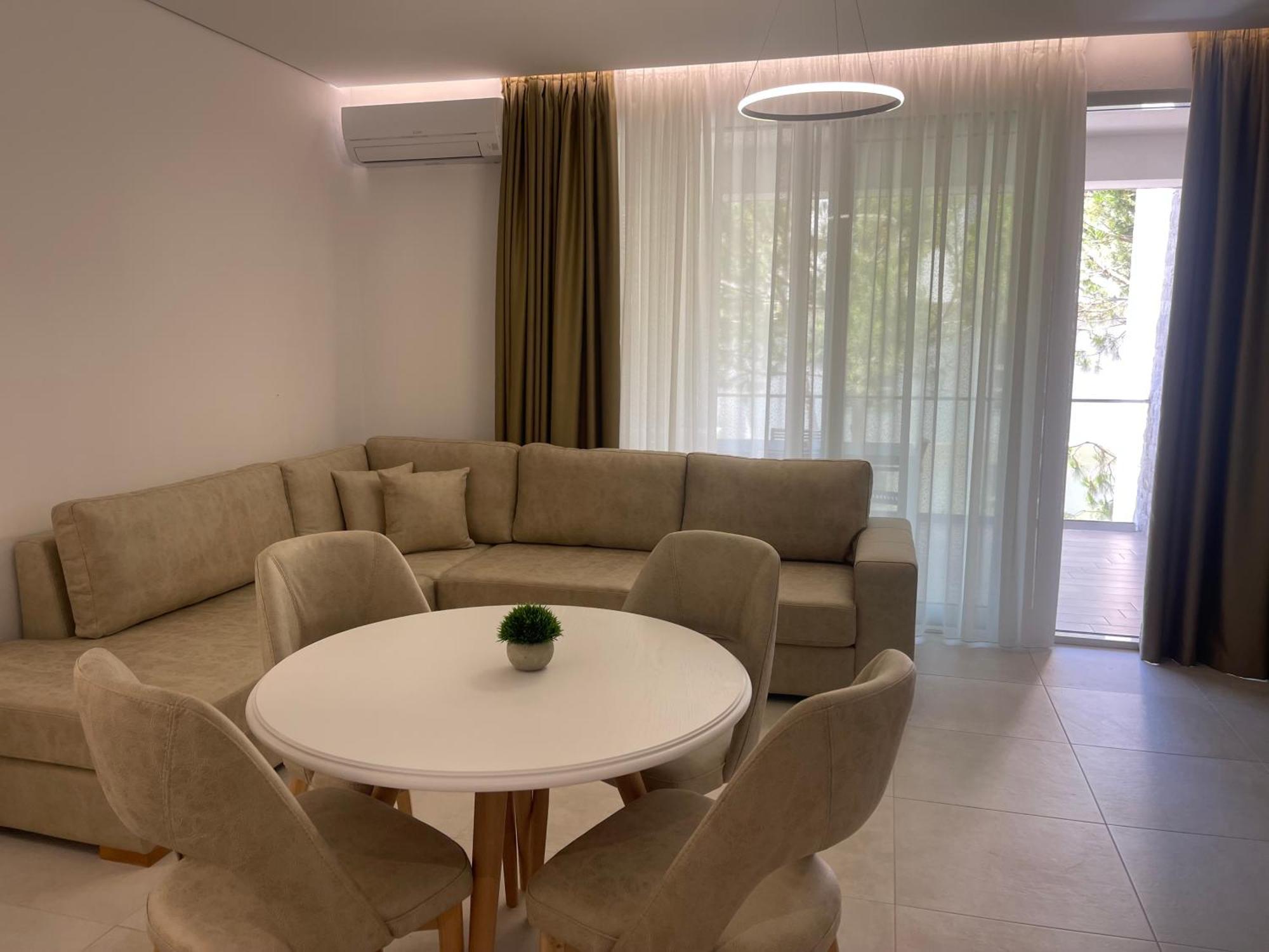 Eme Apartments - Kompleksi San Pietro, Gjiri I Lalzit Durrës Buitenkant foto